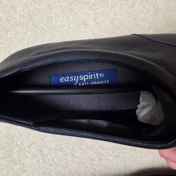 NIB Easy Spirit JP Motion 10EE Anti-Gravity Leather Navy Blue Casual Tie Shoe - Picture 8 of 9